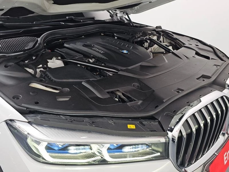 BMW 740 740d xDrive Design Pure Excellence| 320к.с.| ВКЛ.Т, снимка 6 - Автомобили и джипове - 55442028