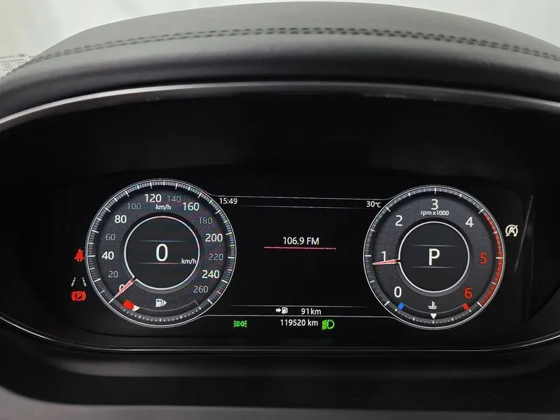 Jaguar E-pace D180 Se, снимка 8 - Автомобили и джипове - 56293004
