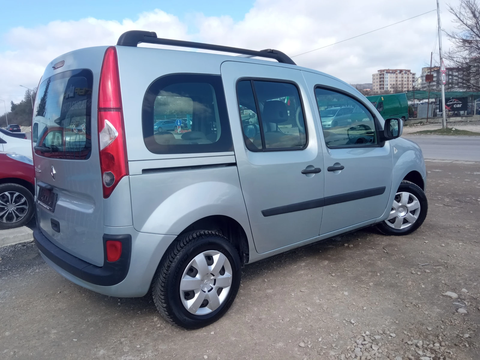 Renault Kangoo 1.6i16V  - изображение 4