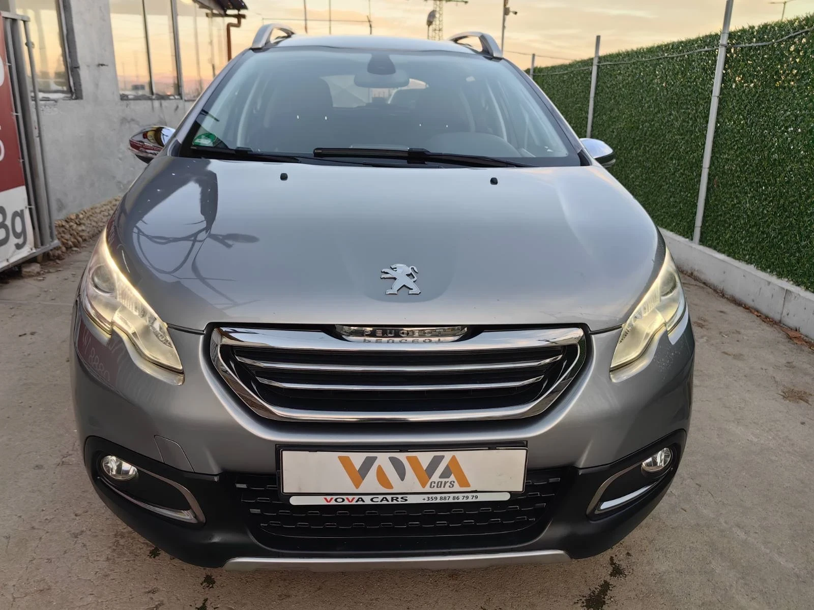 Peugeot 2008 1.6i-120к.с* Allure* Нави* Парктроник*  - изображение 6