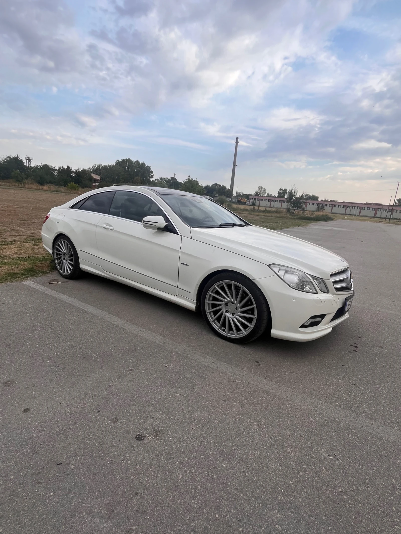 Mercedes-Benz E 350 Coupe / Panorama  - изображение 7