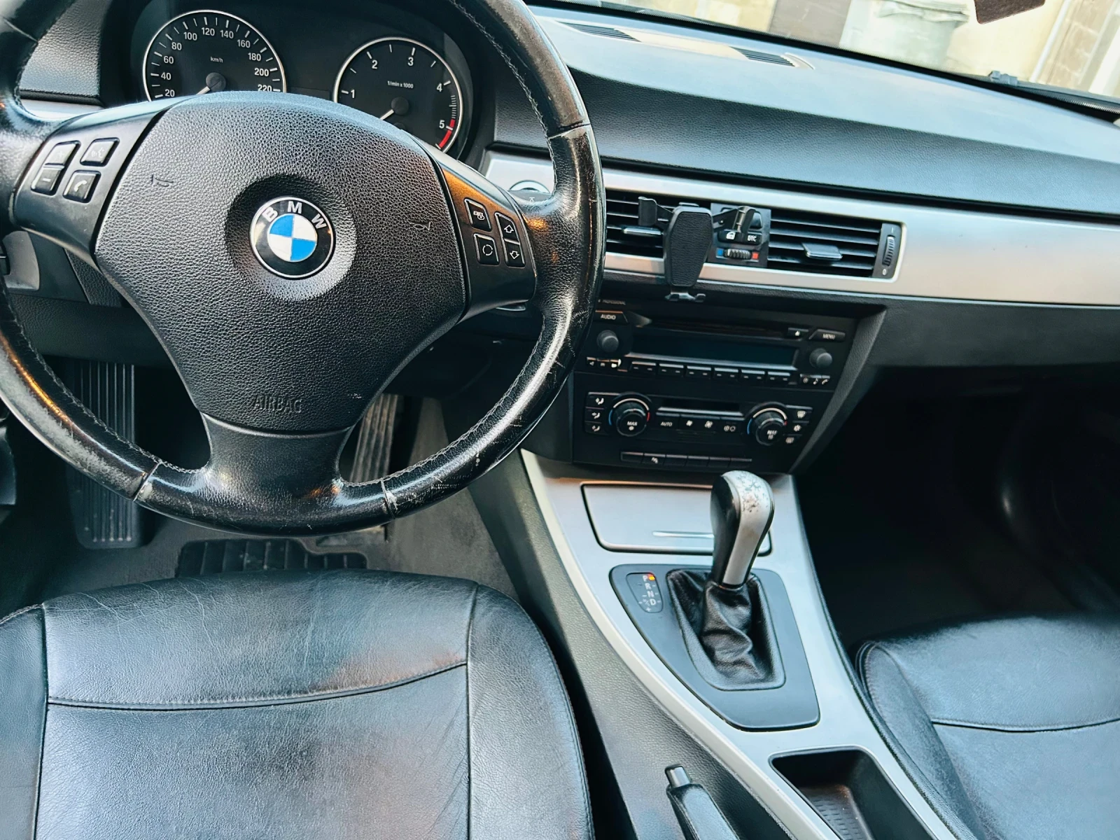 BMW 320  - изображение 7