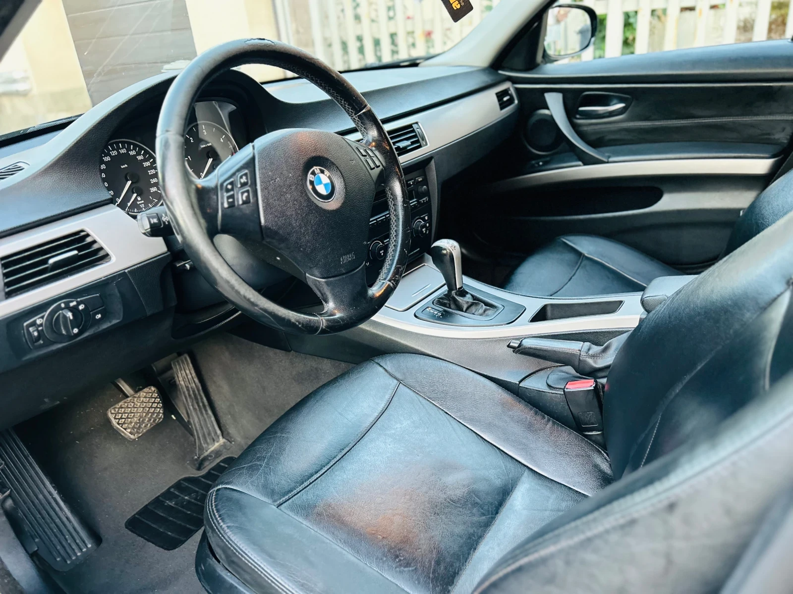 BMW 320  - изображение 6