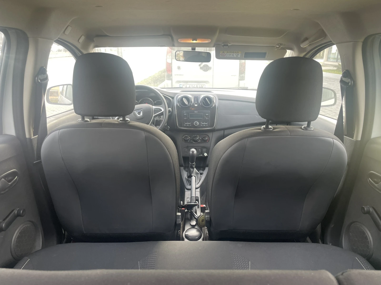 Dacia Sandero  - изображение 2