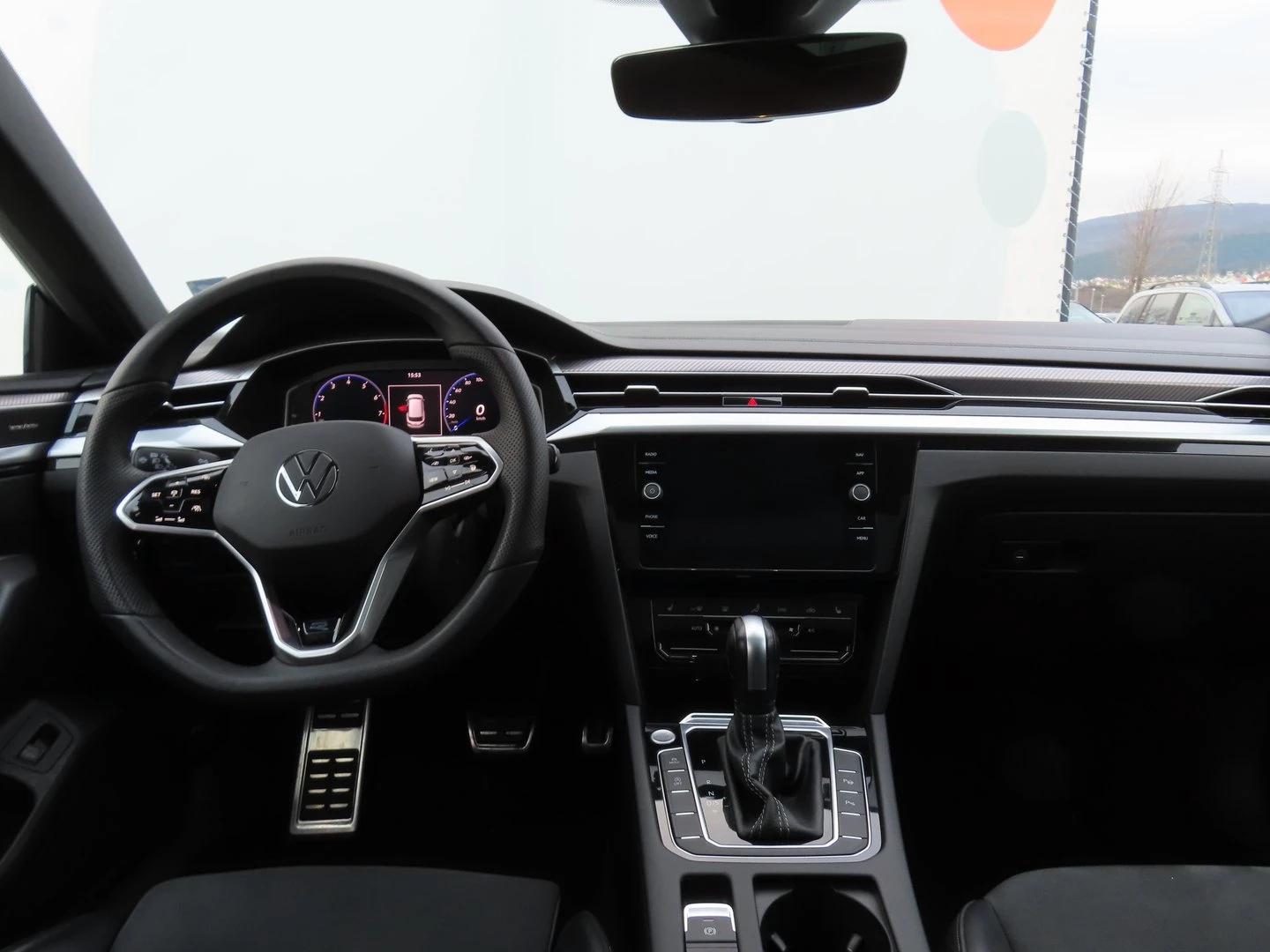 VW Arteon R-Line 2.0 TSI OPF 4MOTION DSG, снимка 9 - Автомобили и джипове - 54520774