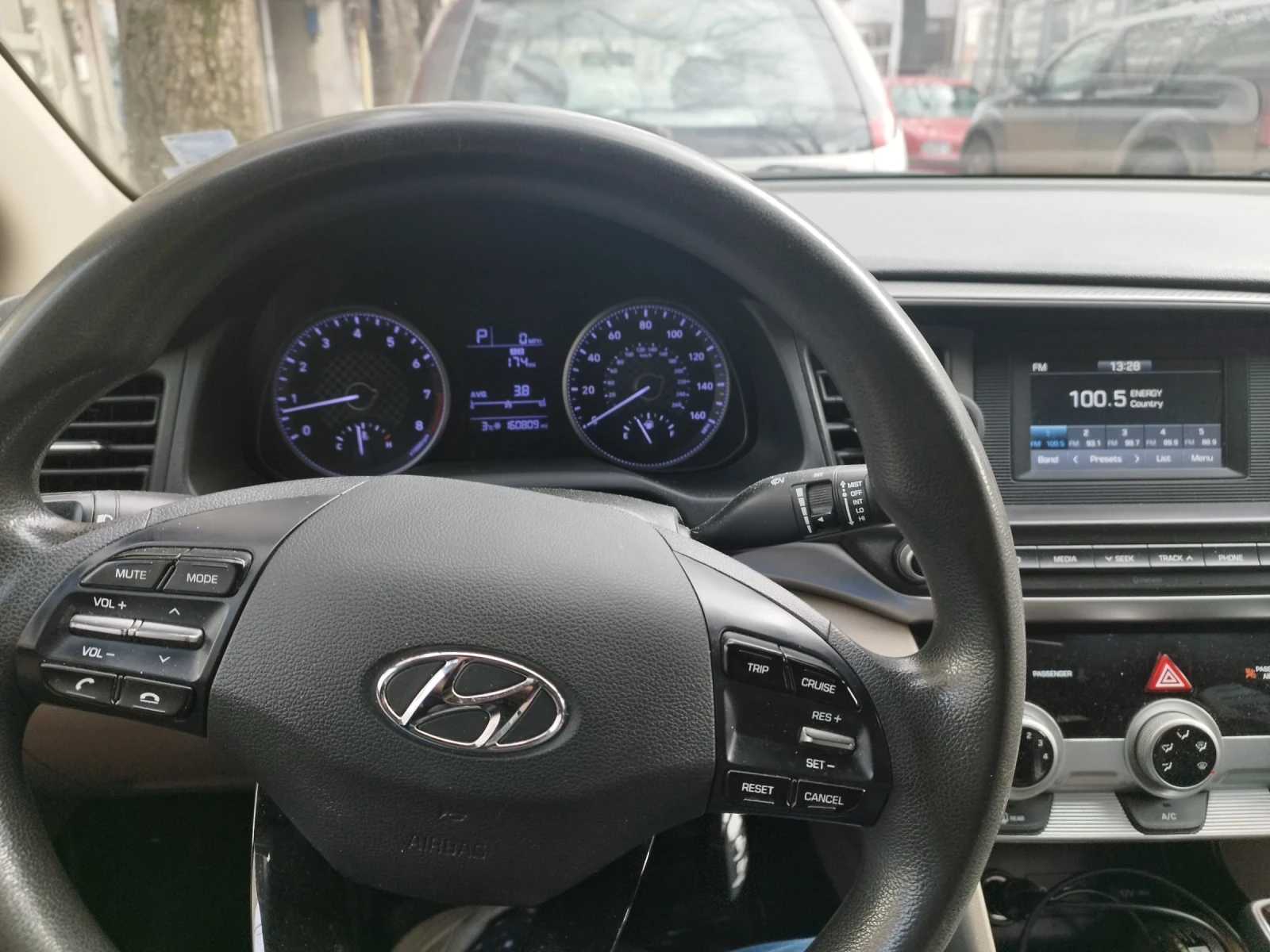 Hyundai Elantra ����� | Mobile.bg � ����������� 6