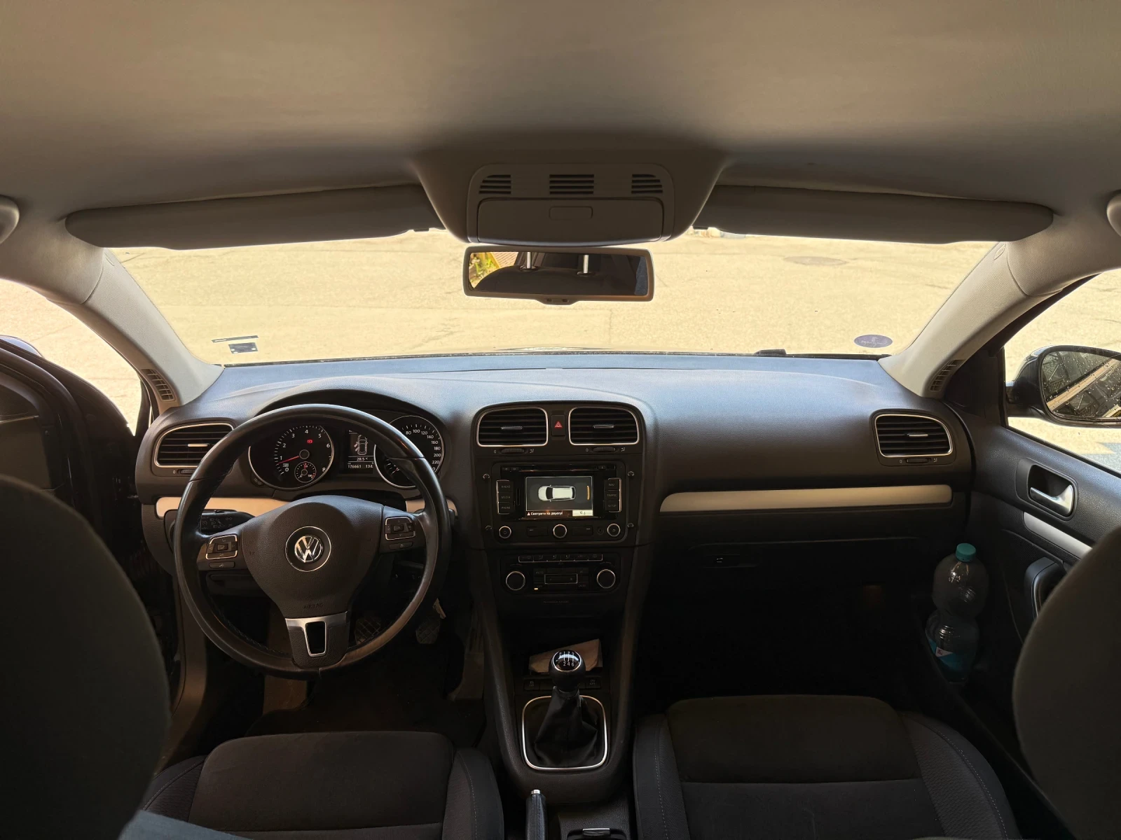 VW Golf 1.2 tsi Highline, снимка 7 - Автомобили и джипове - 53964086