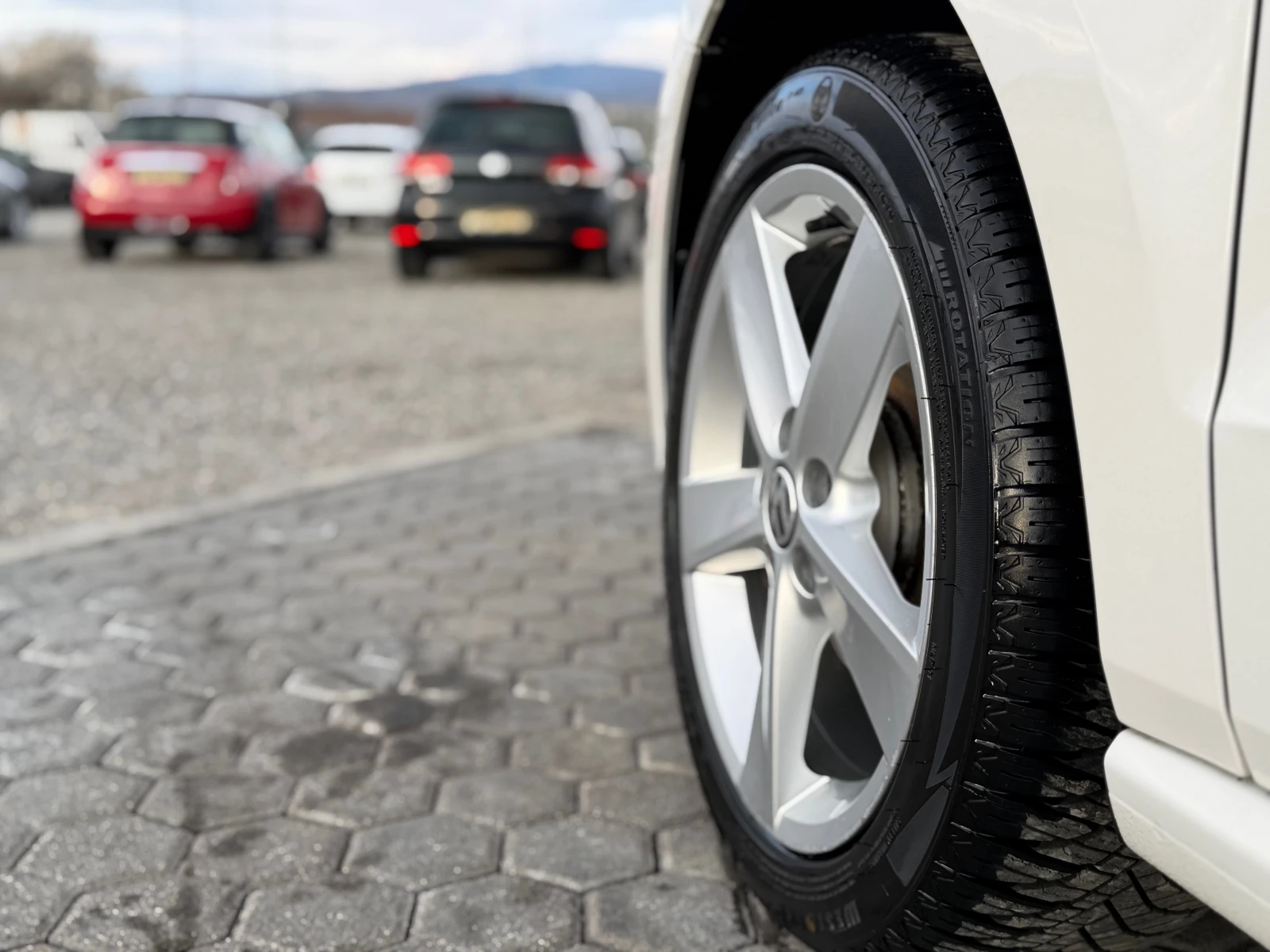 VW Polo * 1.6-TDI-90* HIGHLINE* ИТАЛИЯ* EURO 5* , снимка 7 - Автомобили и джипове - 54000052