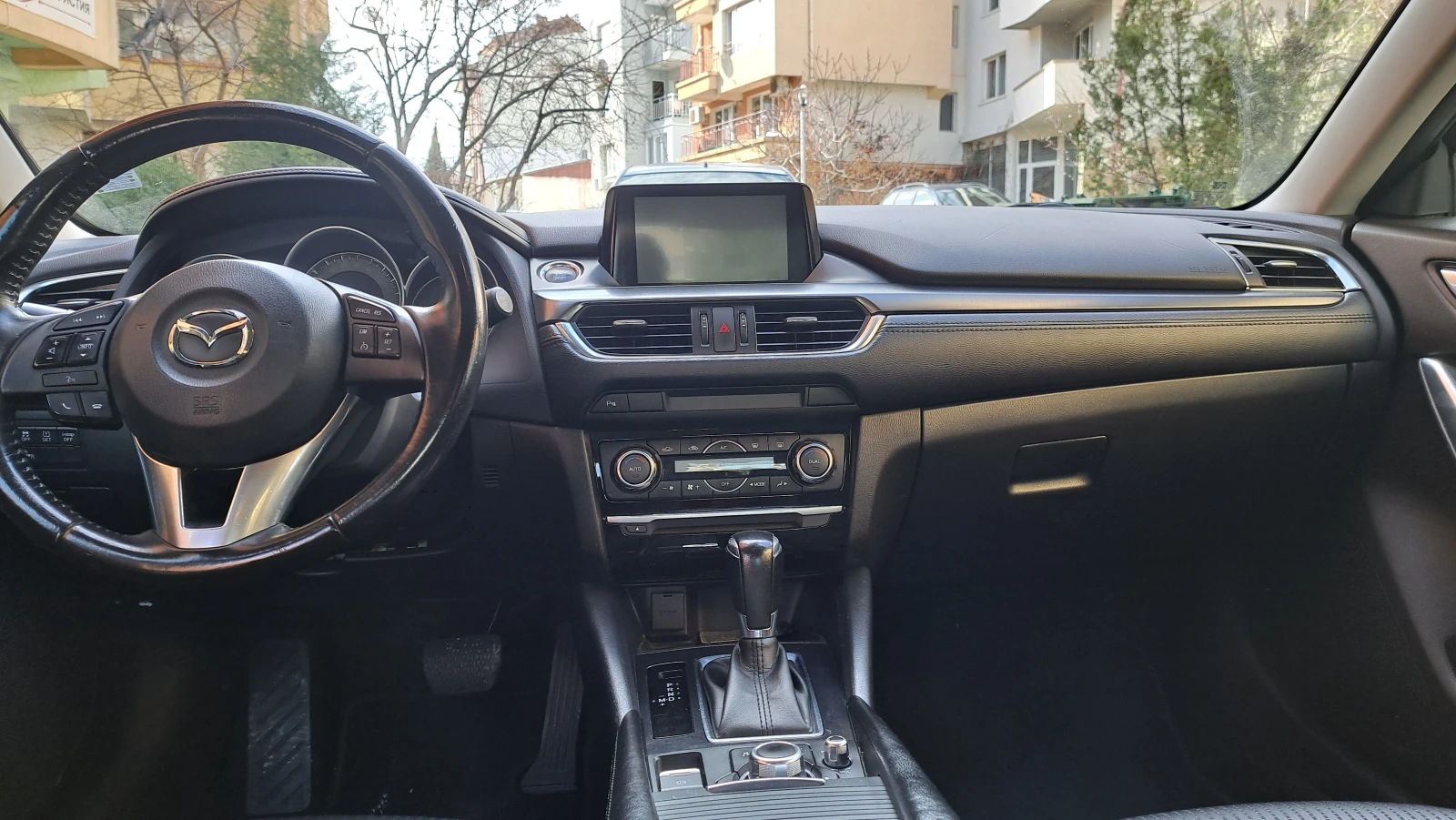 Mazda 6 2.2 SKYAKTIV, снимка 10 - Автомобили и джипове - 54023657