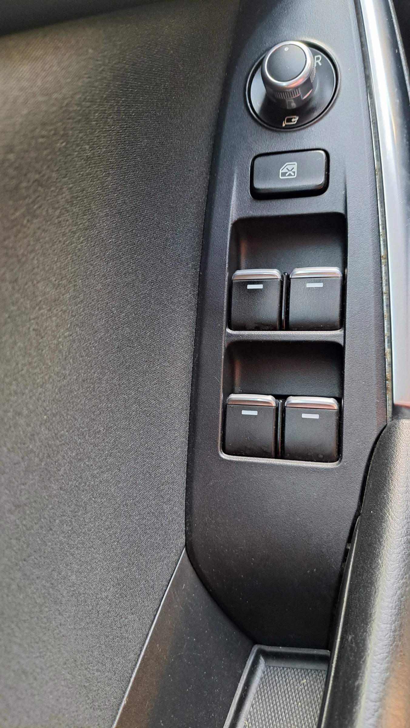 Mazda 6 2.2 SKYAKTIV, снимка 14 - Автомобили и джипове - 54023657