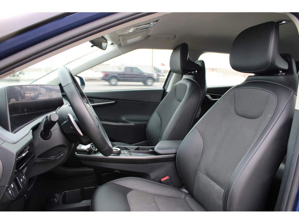 Kia EV6 RWD | WIND | NO ACCIDENT | CLEAN CARFAX | Mobile.bg � ����������� 17