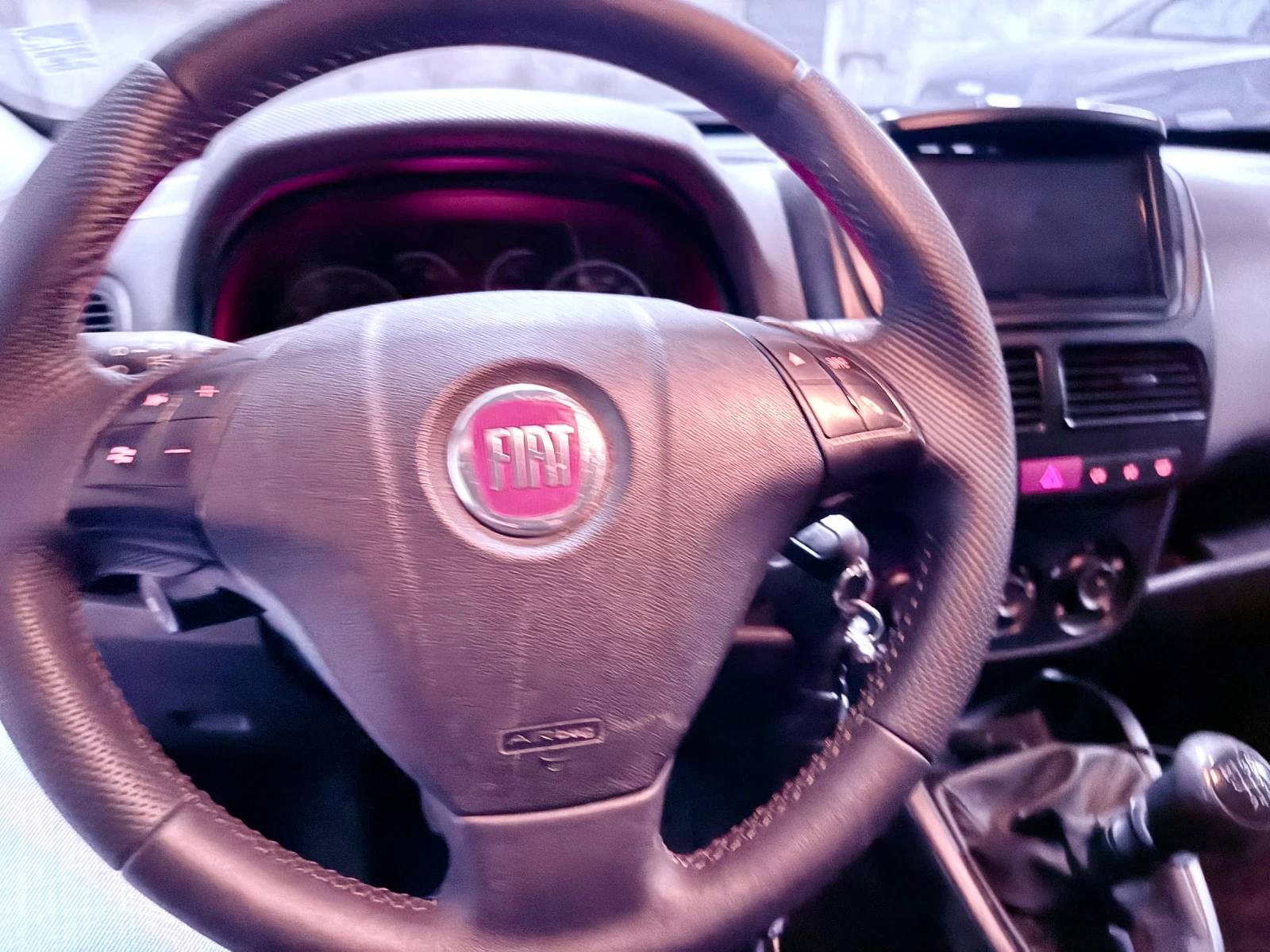 Fiat Doblo, снимка 9 - Автомобили и джипове - 54224860