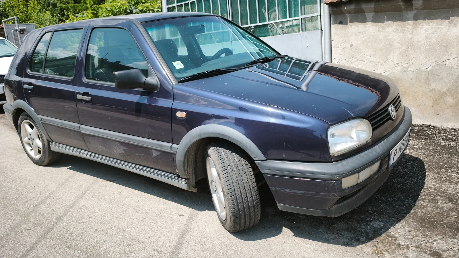 VW Golf, снимка 5 - Автомобили и джипове - 55011926