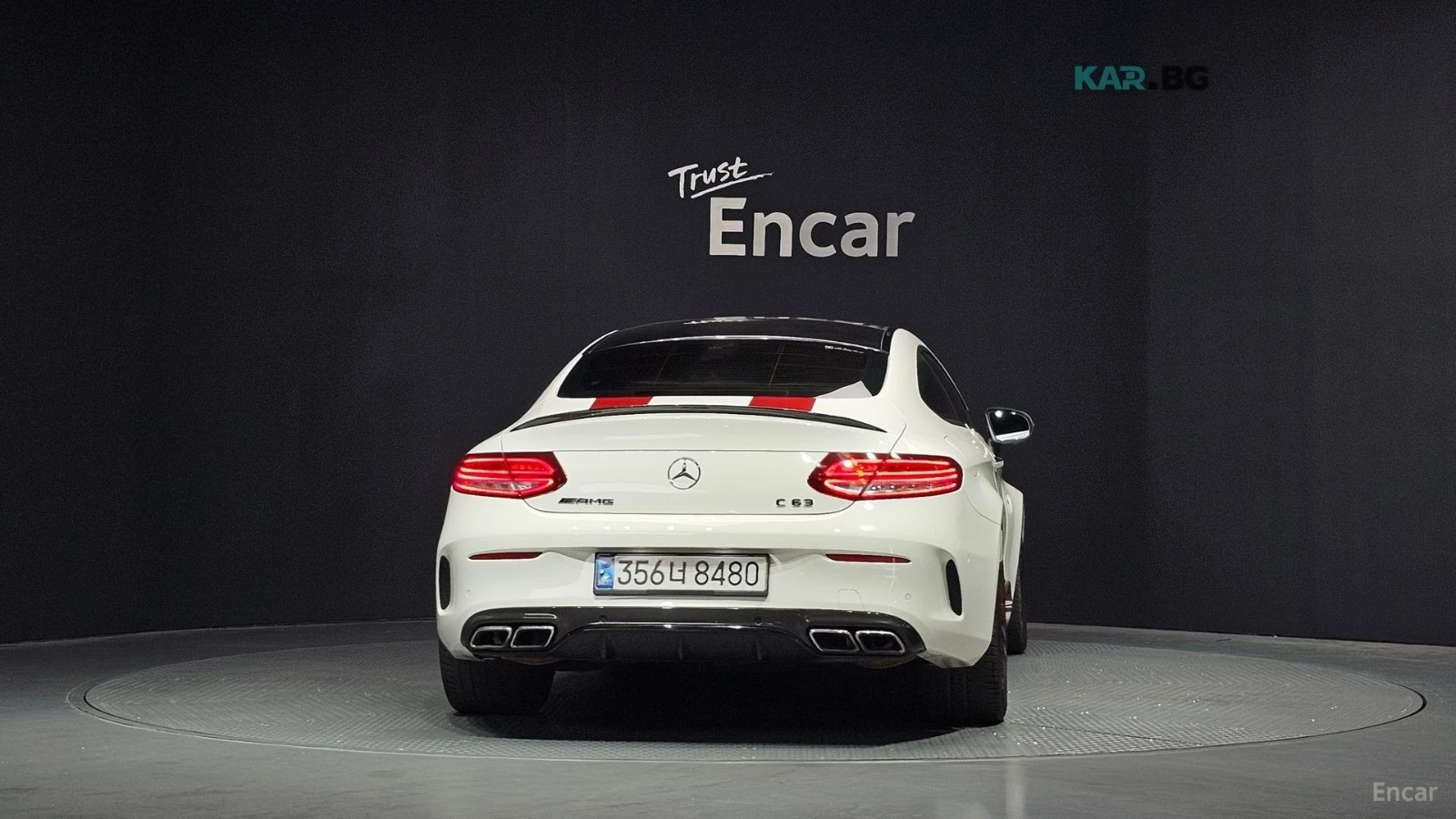 Mercedes-Benz C 63 AMG BURMESTER* 360* КАМЕРА* ПОДГРЕВ* SUNROOF* , снимка 4 - Автомобили и джипове - 55276740