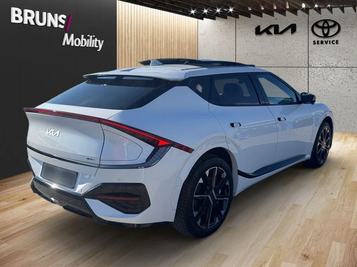 Kia EV6 GT-Line 84kWh AWD Full Spec KIA CERTIFIED WARRANTY, снимка 4 - Автомобили и джипове - 55720249