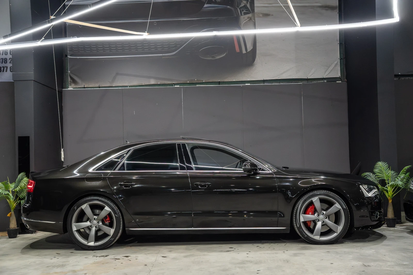 Audi A8 4.2TDI /FULL LED/3xTV/B&O/MEMORY/NIGHT VISION/DIST, снимка 7 - Автомобили и джипове - 55576927