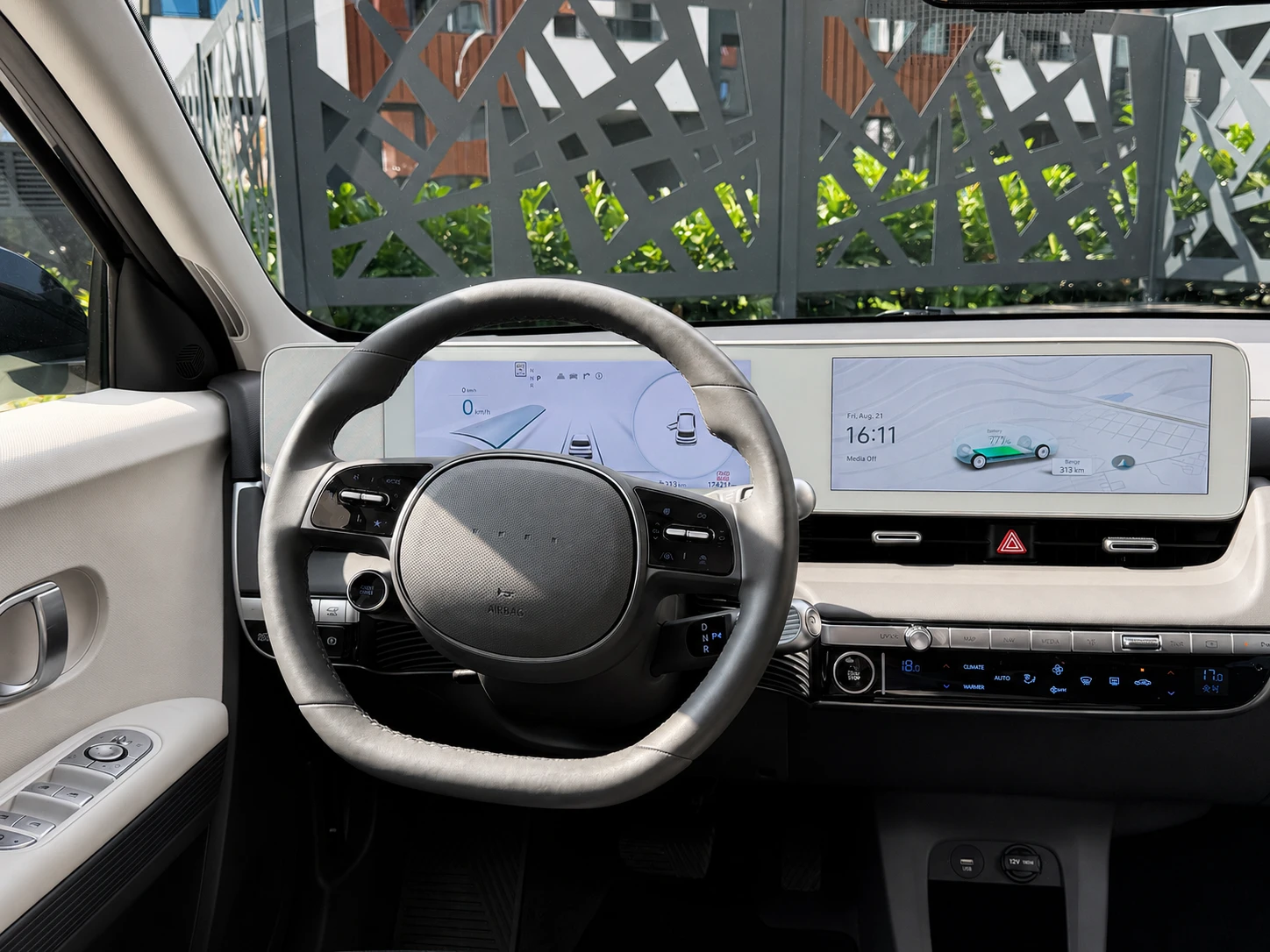 Hyundai Ioniq 5 Head-Up Display* Highway Driving Assist 2 | Mobile.bg � ����������� 6