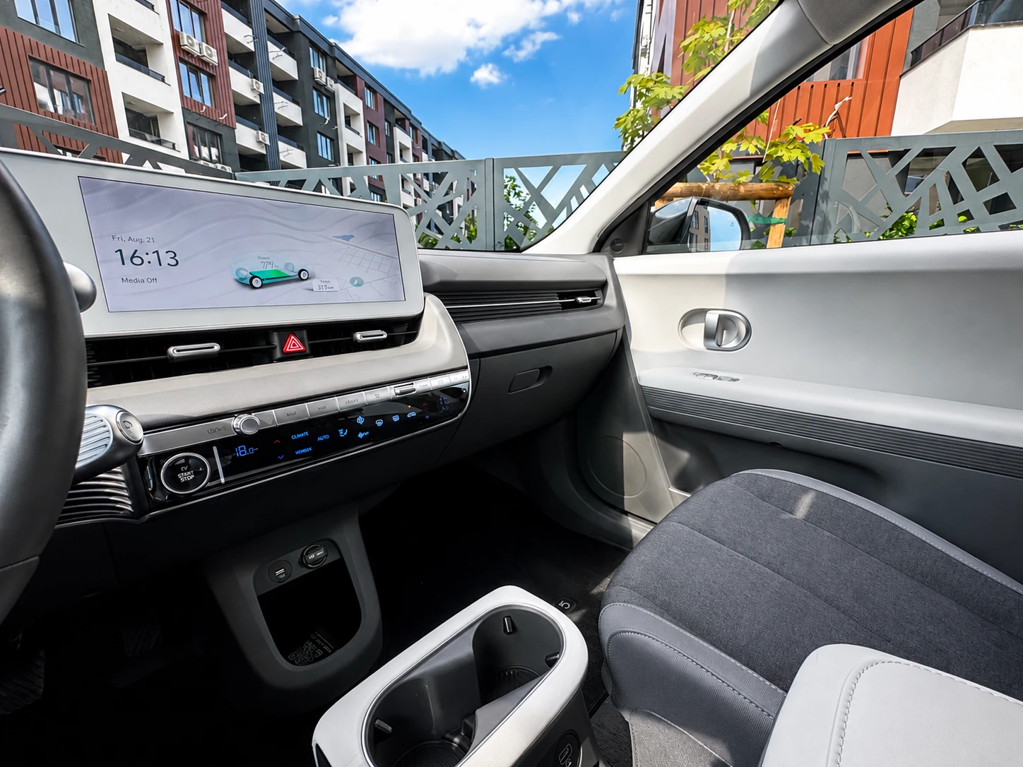 Hyundai Ioniq 5 Head-Up Display* Highway Driving Assist 2 | Mobile.bg � ����������� 10