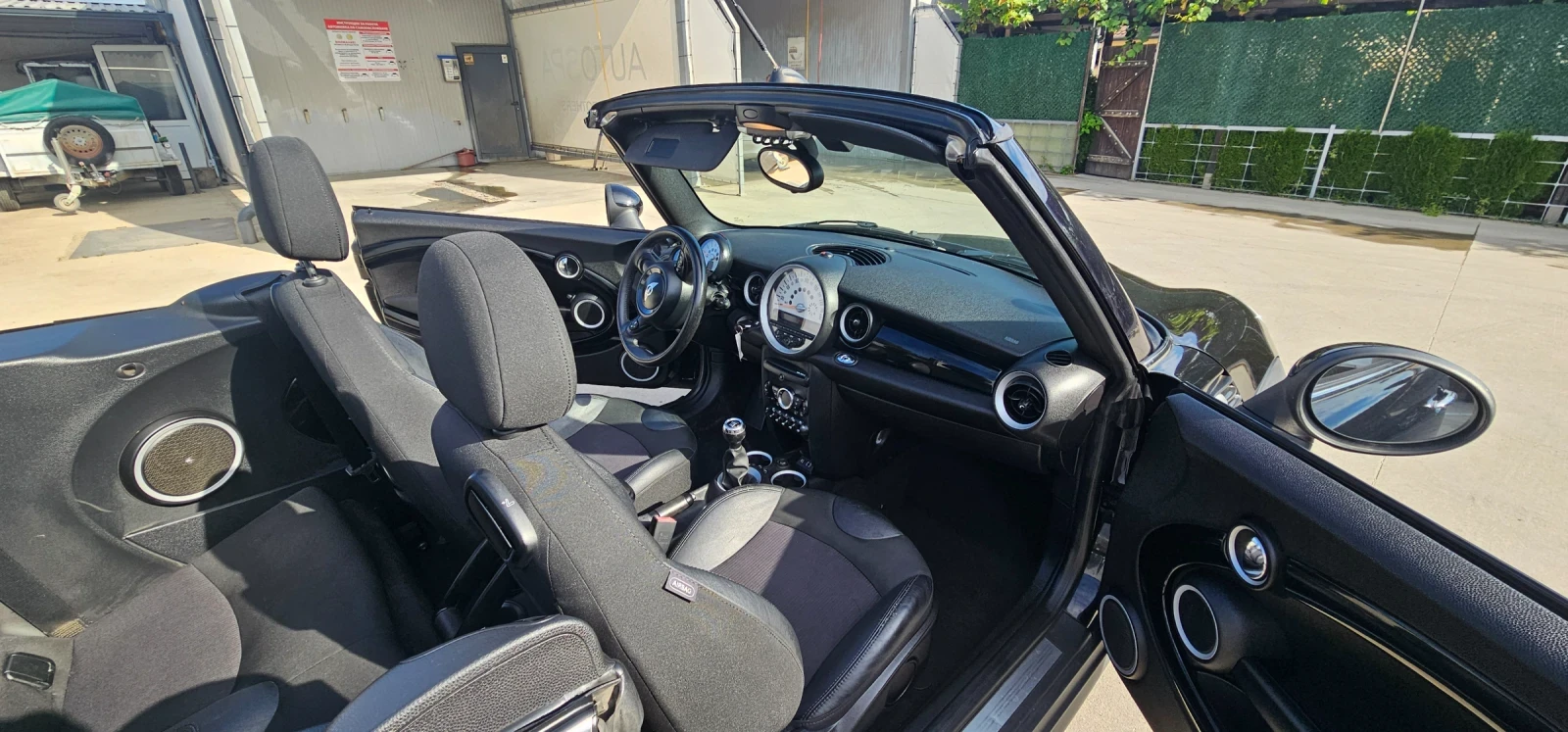 Mini Cooper cabrio, снимка 10 - Автомобили и джипове - 56211563