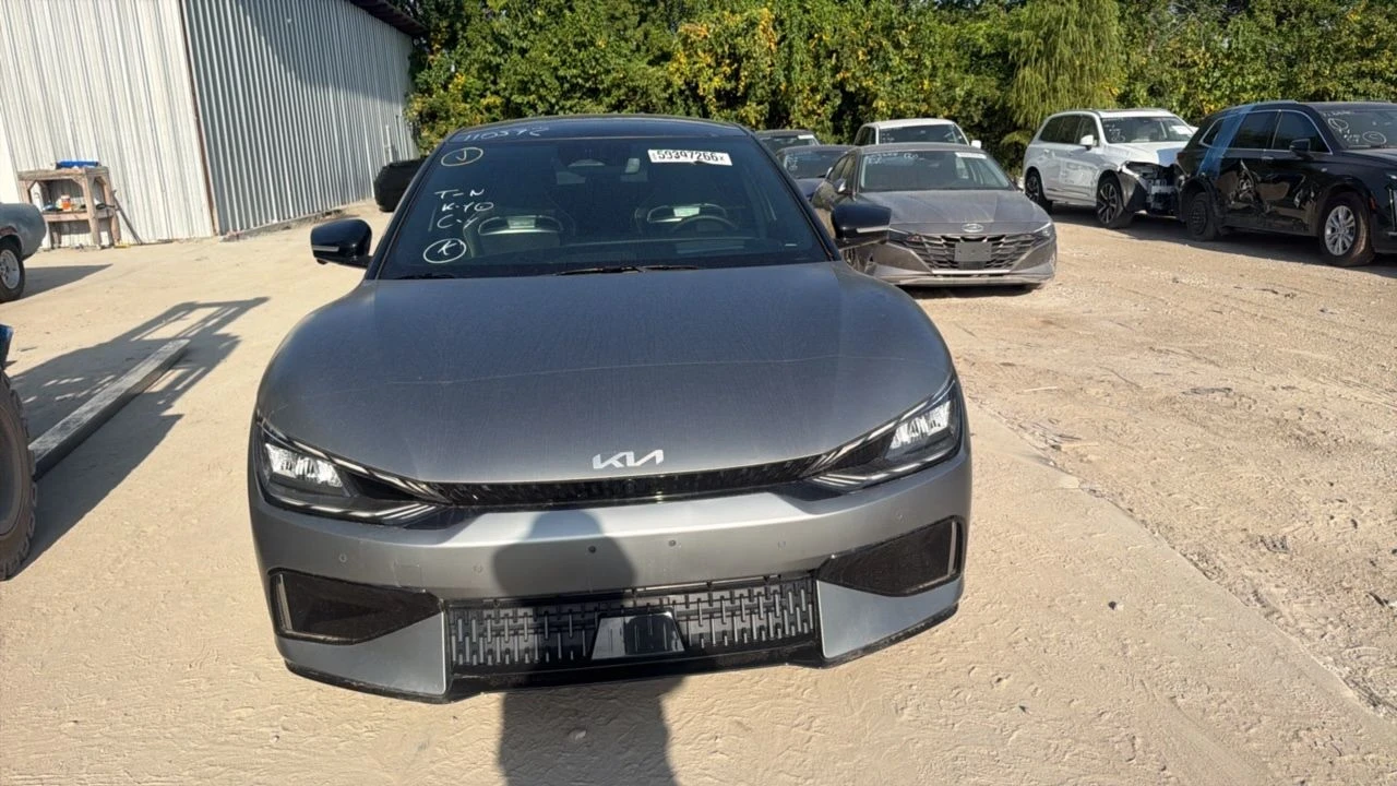 Kia EV6 GT585, снимка 2 - Автомобили и джипове - 56717105