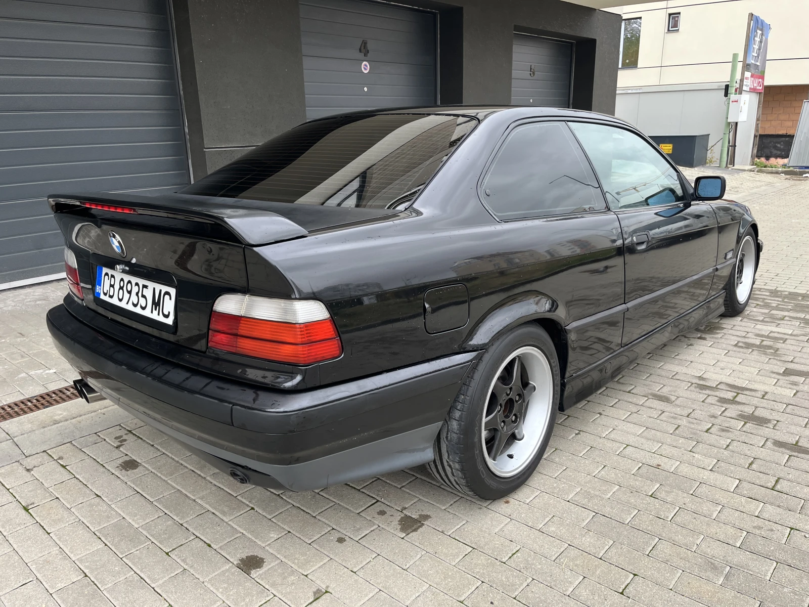 BMW 318 is Coupe , снимка 4 - Автомобили и джипове - 56746861