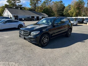  Mercedes-Benz GLC 30...