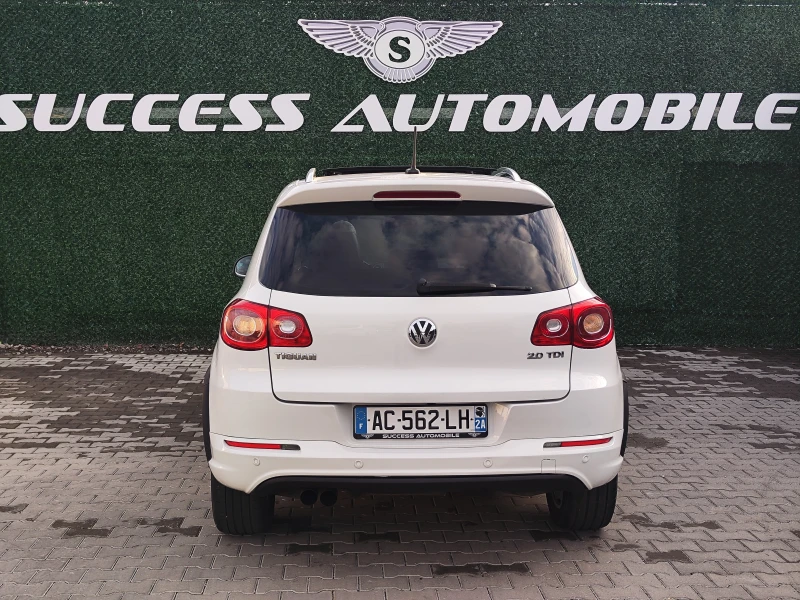 VW Tiguan 2.0* RLINE* PODGREV* PANORAMA* CAMERA* LIZING, снимка 4 - Автомобили и джипове - 49380011