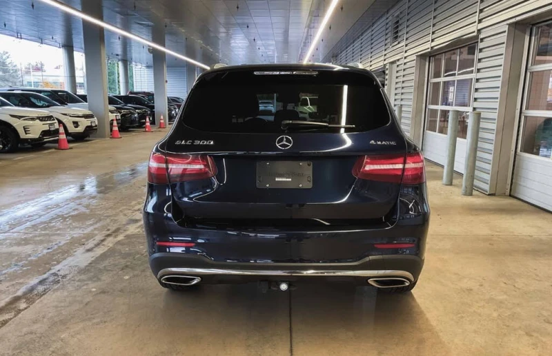 Mercedes-Benz GLC 300 AMG PK| BURMASTER| 9G| PANO| AMBIENT| KEYLESS GO| , снимка 4 - Автомобили и джипове - 53256499