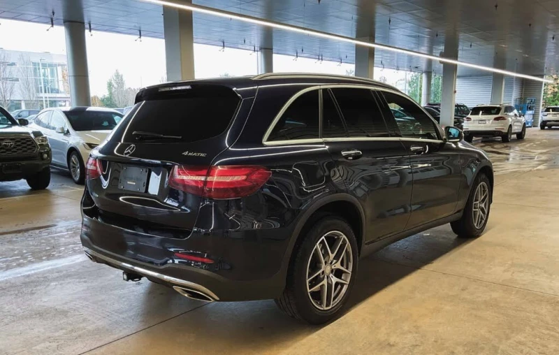 Mercedes-Benz GLC 300 AMG PK| BURMASTER| 9G| PANO| AMBIENT| KEYLESS GO| , снимка 5 - Автомобили и джипове - 53256499