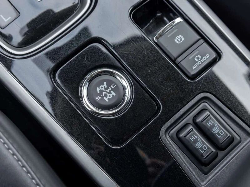 Mitsubishi Outlander * CARFAX * ЦЕНА ДО БГ, снимка 15 - Автомобили и джипове - 53571532