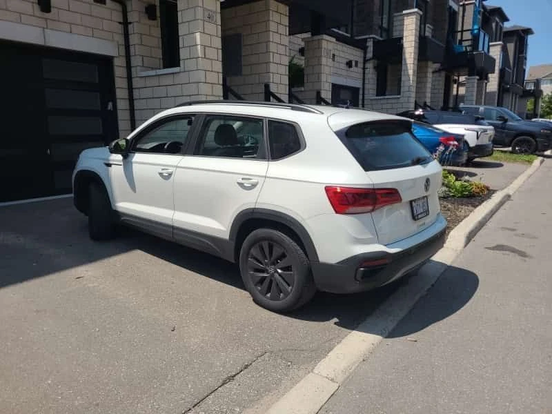 VW Taos * TRENDLINE * CARFAX * ОПЦИЯ ЗА ФИНАНСИРАНЕ, снимка 8 - Автомобили и джипове - 55566052