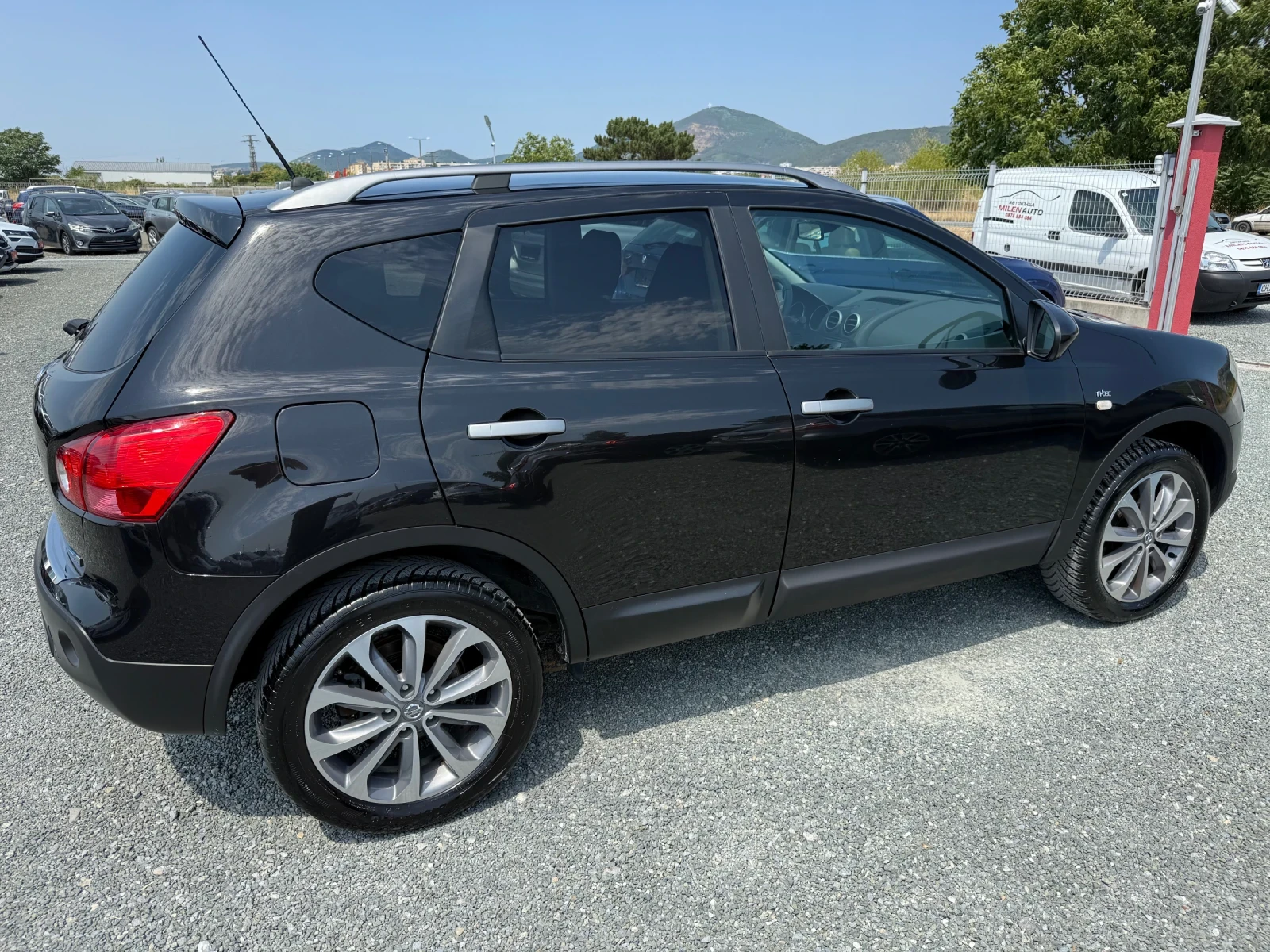 Nissan Qashqai (KATO НОВА) - изображение 5