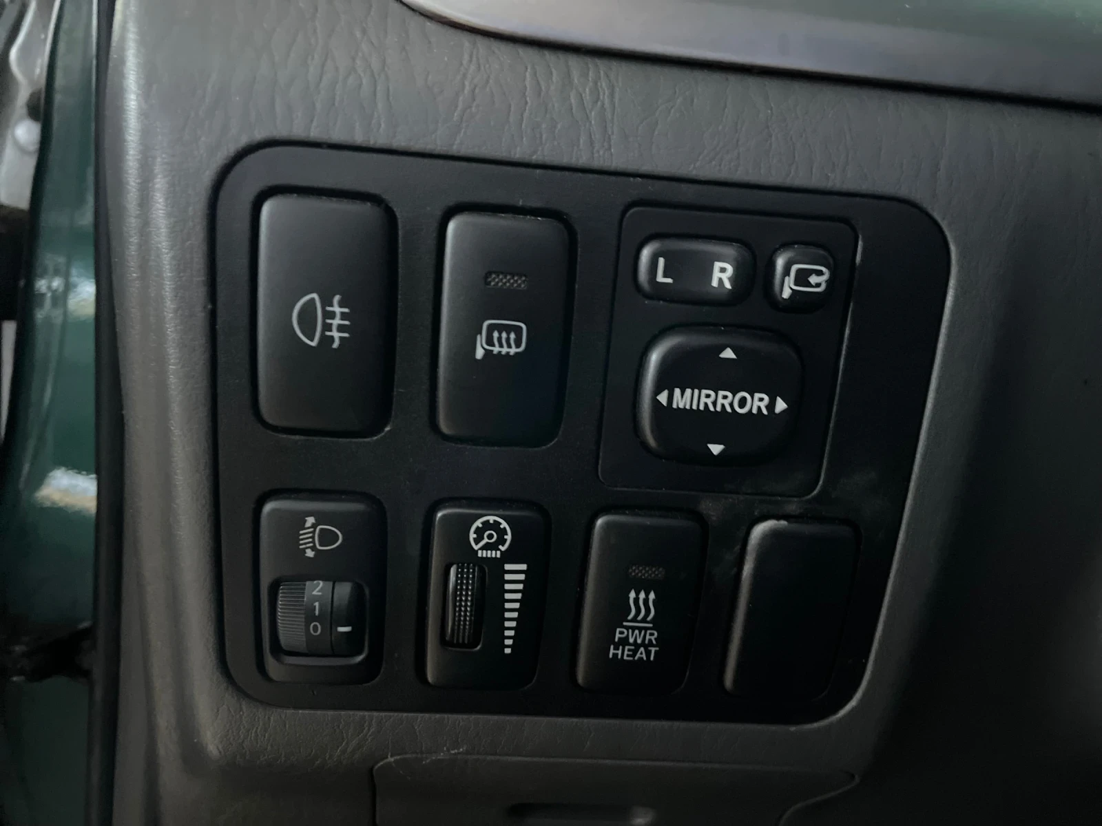 Toyota Land cruiser ������� -5% �������� �� ������ | Mobile.bg � ����������� 17