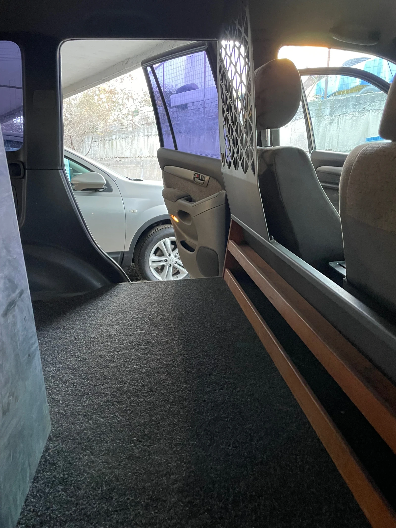 Toyota Land cruiser ������� -5% �������� �� ������ | Mobile.bg � ����������� 15