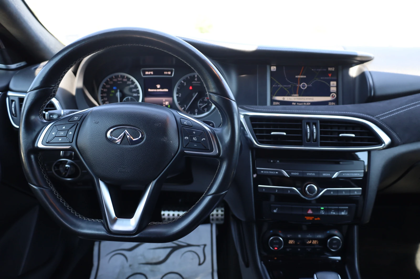 Infiniti Q30 2.2 D | Mobile.bg � ����������� 10