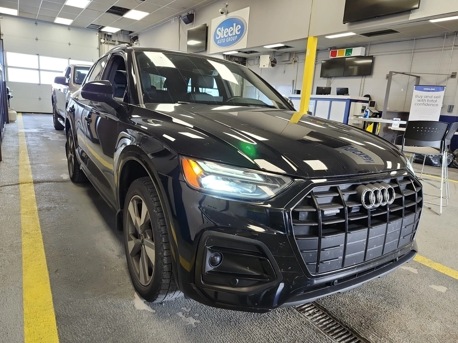 Audi Q5 * * CARFAX * * АВТО КРЕДИТ * * , снимка 2 - Автомобили и джипове - 55305268