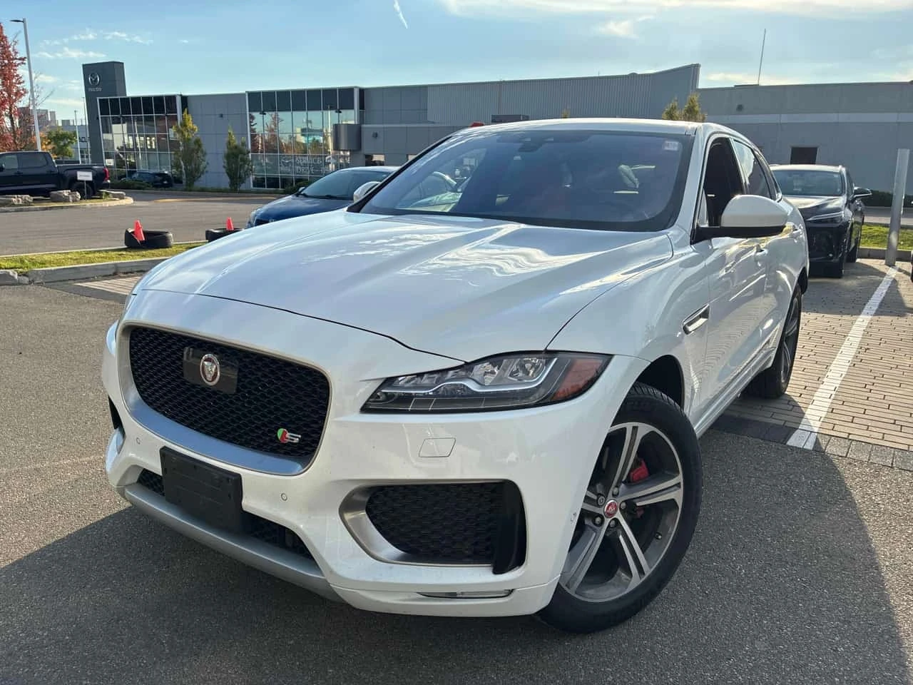 Jaguar F-PACE * S * CARFAX * ПРЕДСТАВИТЕЛСТВО * 