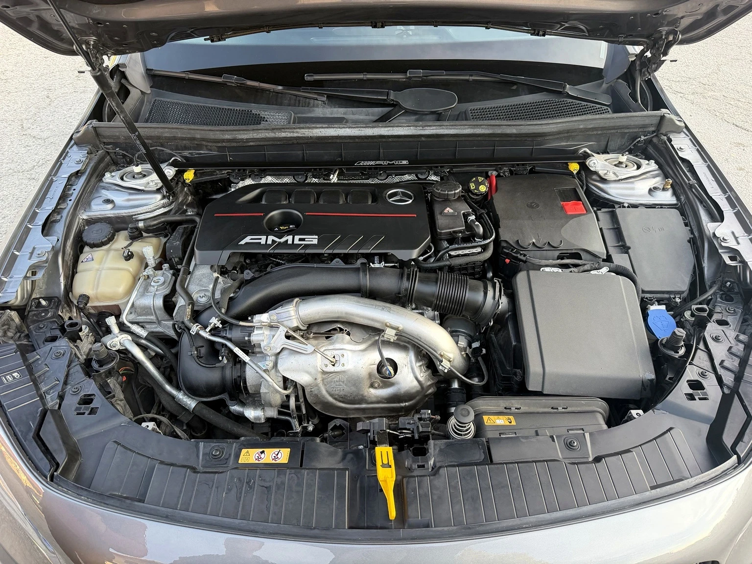 Mercedes-Benz GLB35AMG Лизинг, снимка 9 - Автомобили и джипове - 56583891