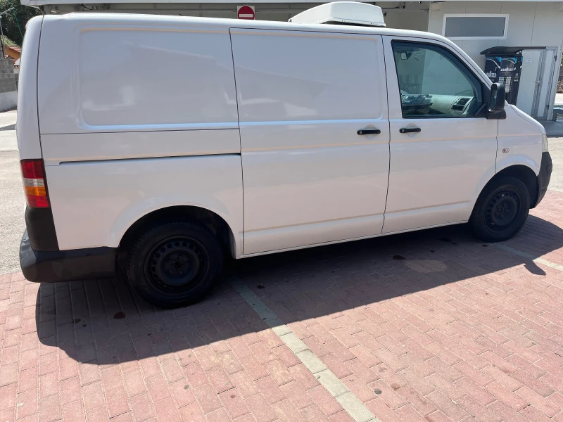 VW T5, снимка 7 - Бусове и автобуси - 48085901