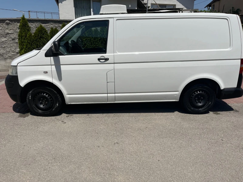 VW T5, снимка 3 - Бусове и автобуси - 48085901