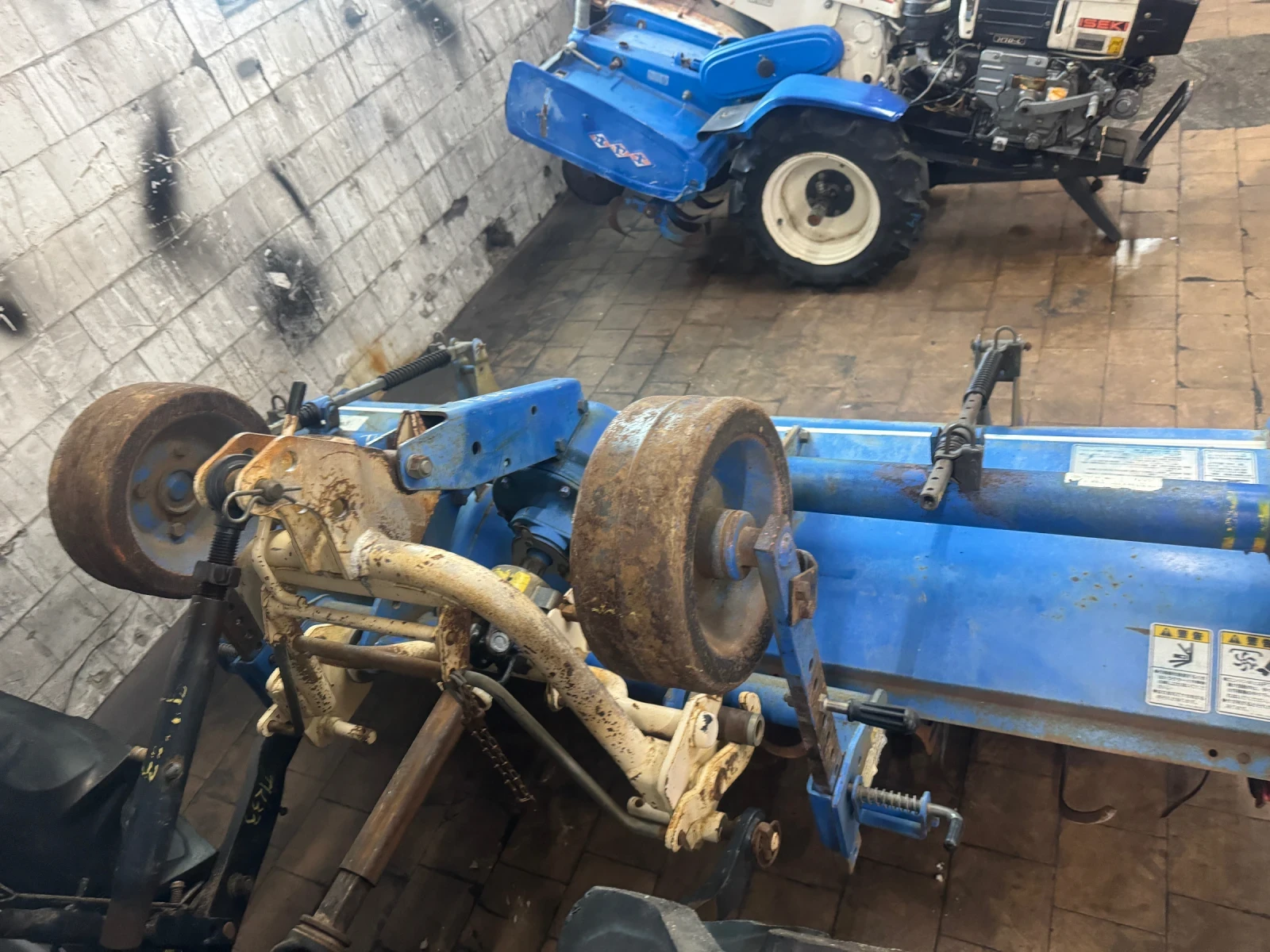 Трактор ISEKI TK33, снимка 7 - Селскостопанска техника - 54211070