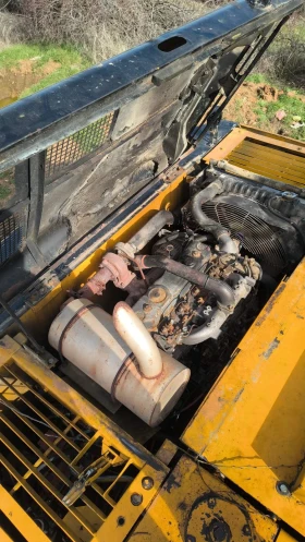 Багер JCB Js180, снимка 10