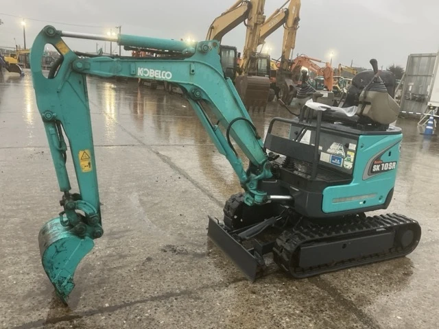 Багер Kobelco SK10SR-2 * ДЖОЙСТИК * ДЪЛГА СТРЕЛА * 29.01.2027 * 