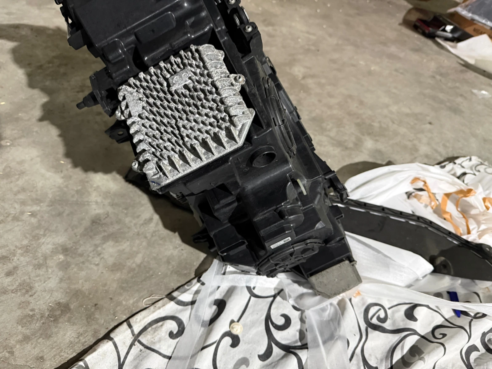 G30 Adaptive led ��� ��� ��������� | Mobile.bg � ����������� 8