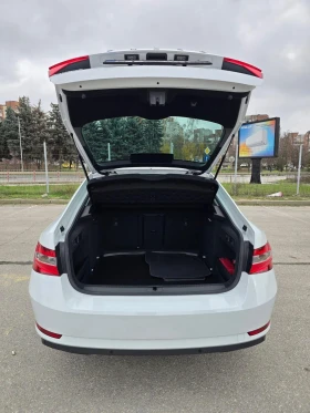 Skoda Superb 2.0TDI 150k.c.automatic, снимка 15