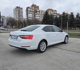 Skoda Superb 2.0TDI 150k.c.automatic, снимка 2