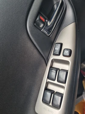 Toyota Corolla verso, снимка 8