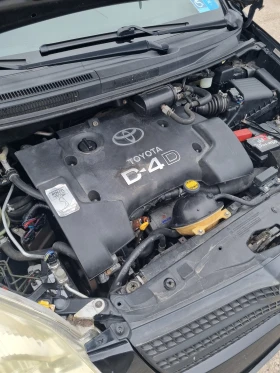 Toyota Corolla verso, снимка 4