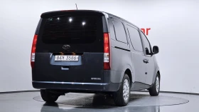Hyundai Staria Modern* BLIND SPOT* ПОДГРЕВ ВОЛАН* КРАЙНА ЦЕНА, снимка 2