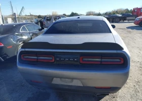 Dodge Challenger, снимка 7